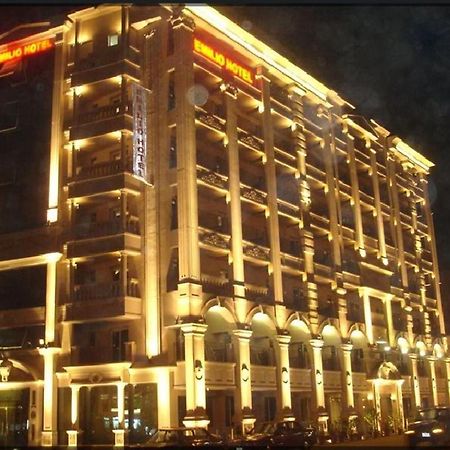 Emilio Hotel Luxor Ngoại thất bức ảnh