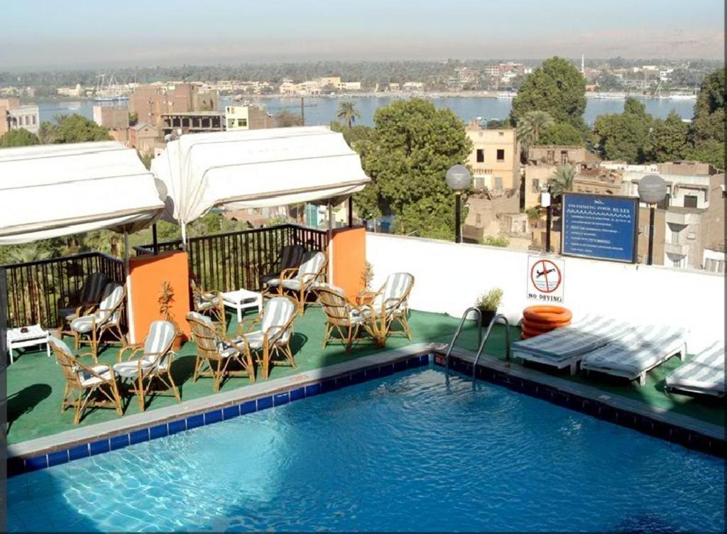 Emilio Hotel Luxor Ngoại thất bức ảnh